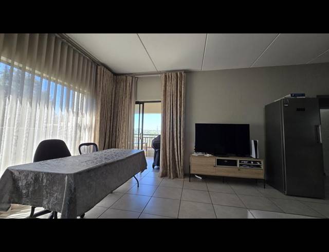 2 BEDROOM PROPERTY TO RENT IN VICTORY PARK